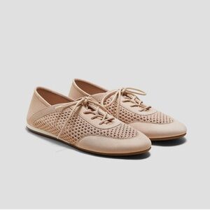 VIVAIA Round-Toe Lace-Up Mesh Sneakers (Yara) SZ 8 pink shell tint blush color